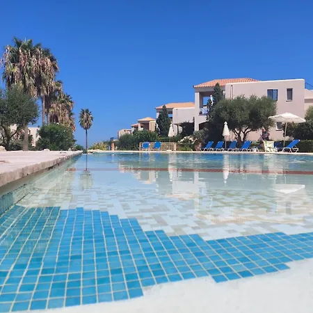 Infinity Night 干尼亞