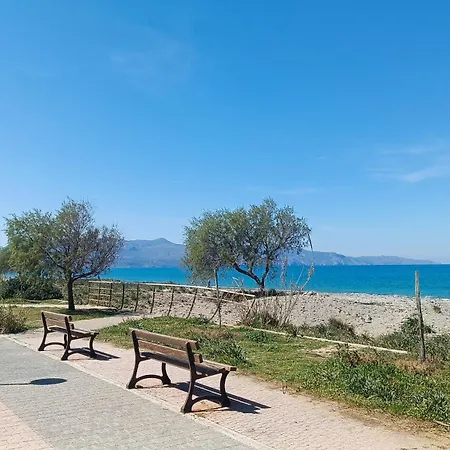 Infinity Night Χανιά